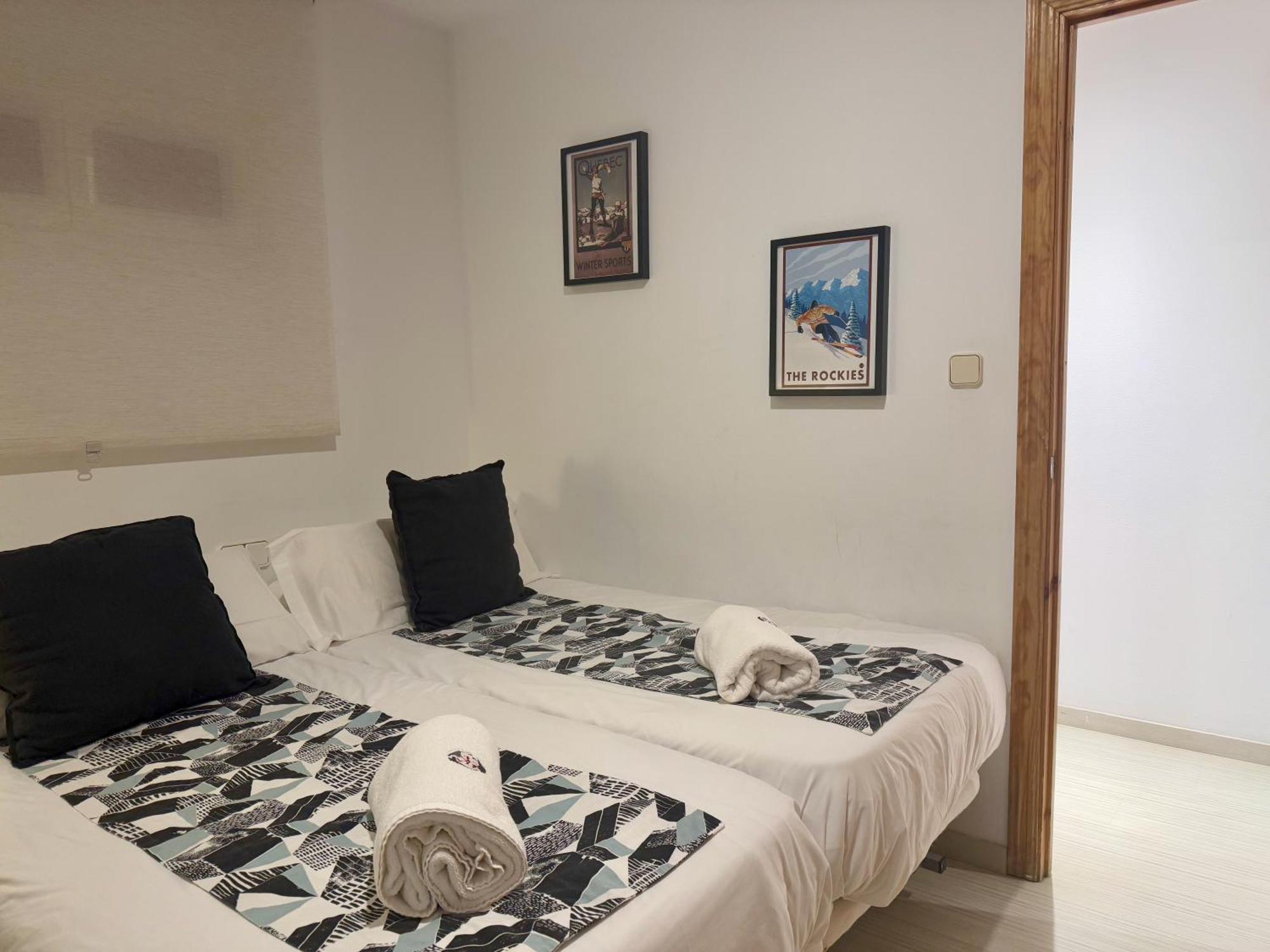 Apartment Inside Plaza *