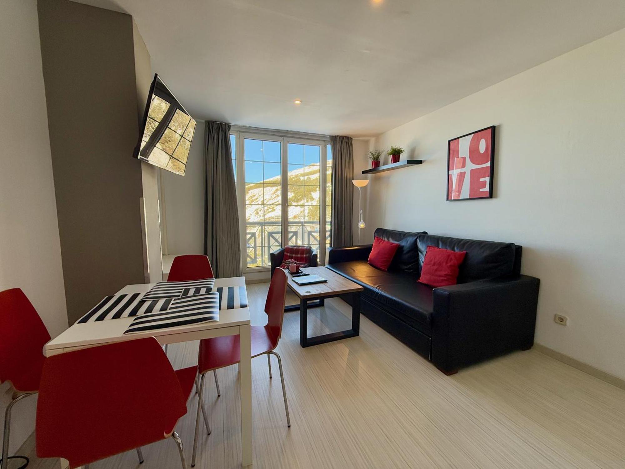 Apartment Inside Plaza